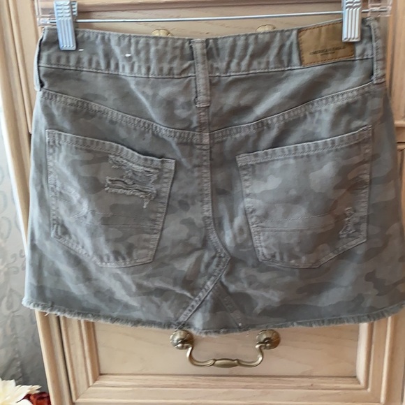 American Eagle Skirt - Picture 6 of 8
